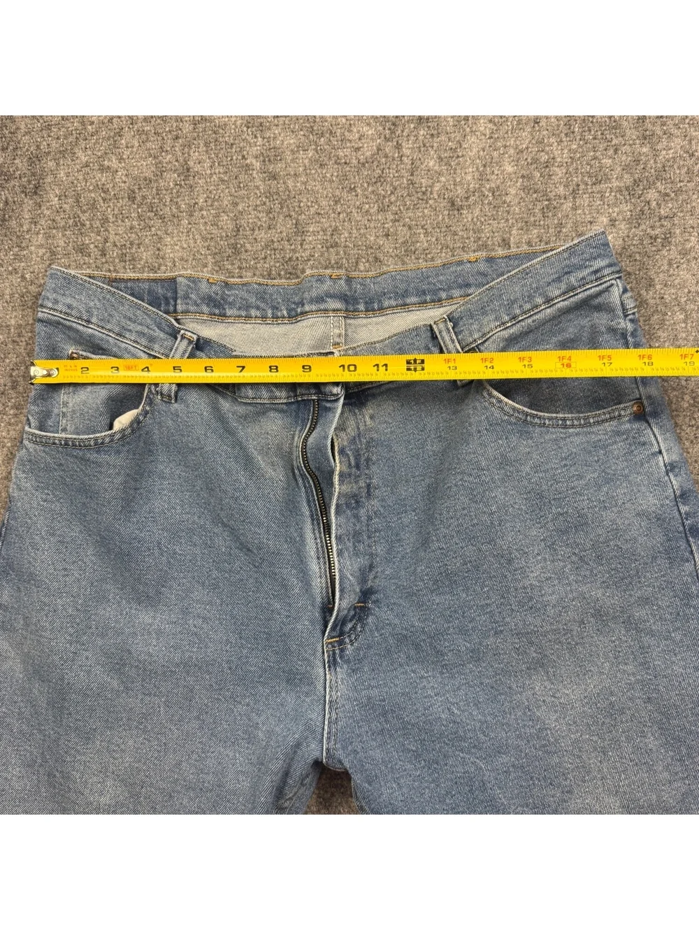 Wrangler Classic Light Blue Denim Jeans 38x32